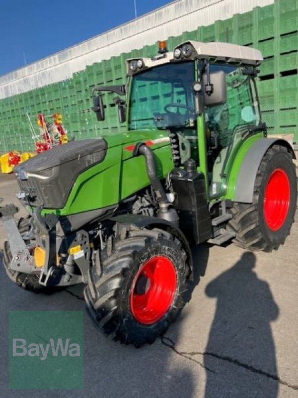 Traktor типа Fendt 211 P PROFI PLUS, Gebrauchtmaschine в Ravensburg (Фотография 1)