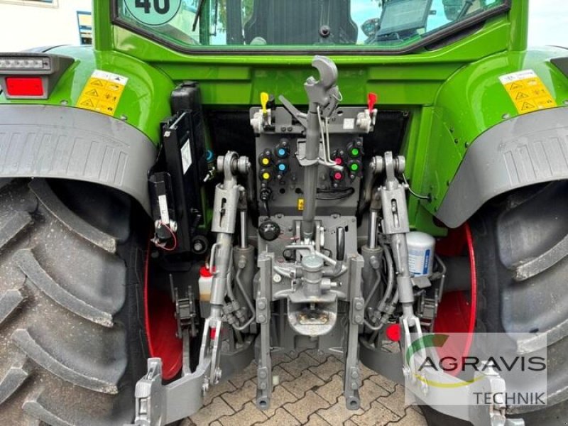 Traktor типа Fendt 211 S VARIO GEN-3 Power Setting 2, Gebrauchtmaschine в Meppen (Фотография 7)
