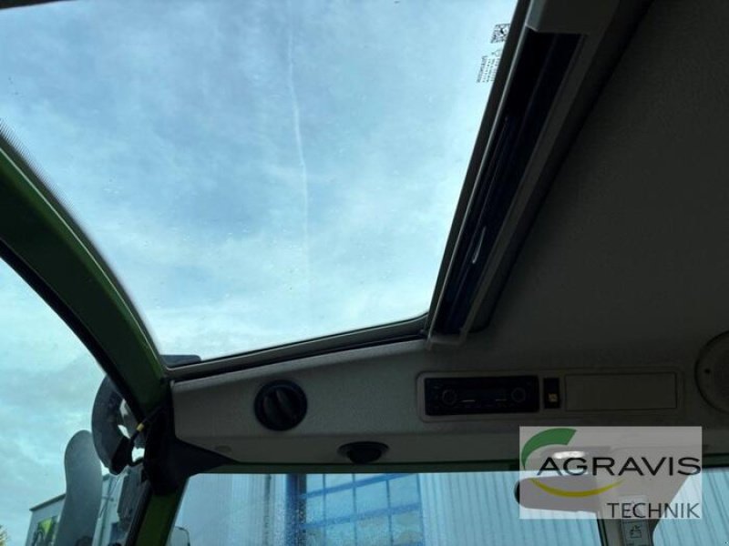 Traktor типа Fendt 211 S VARIO GEN-3 Power Setting 2, Gebrauchtmaschine в Meppen (Фотография 15)