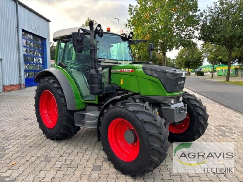Traktor типа Fendt 211 S VARIO GEN-3 Power Setting 2, Gebrauchtmaschine в Meppen (Фотография 2)