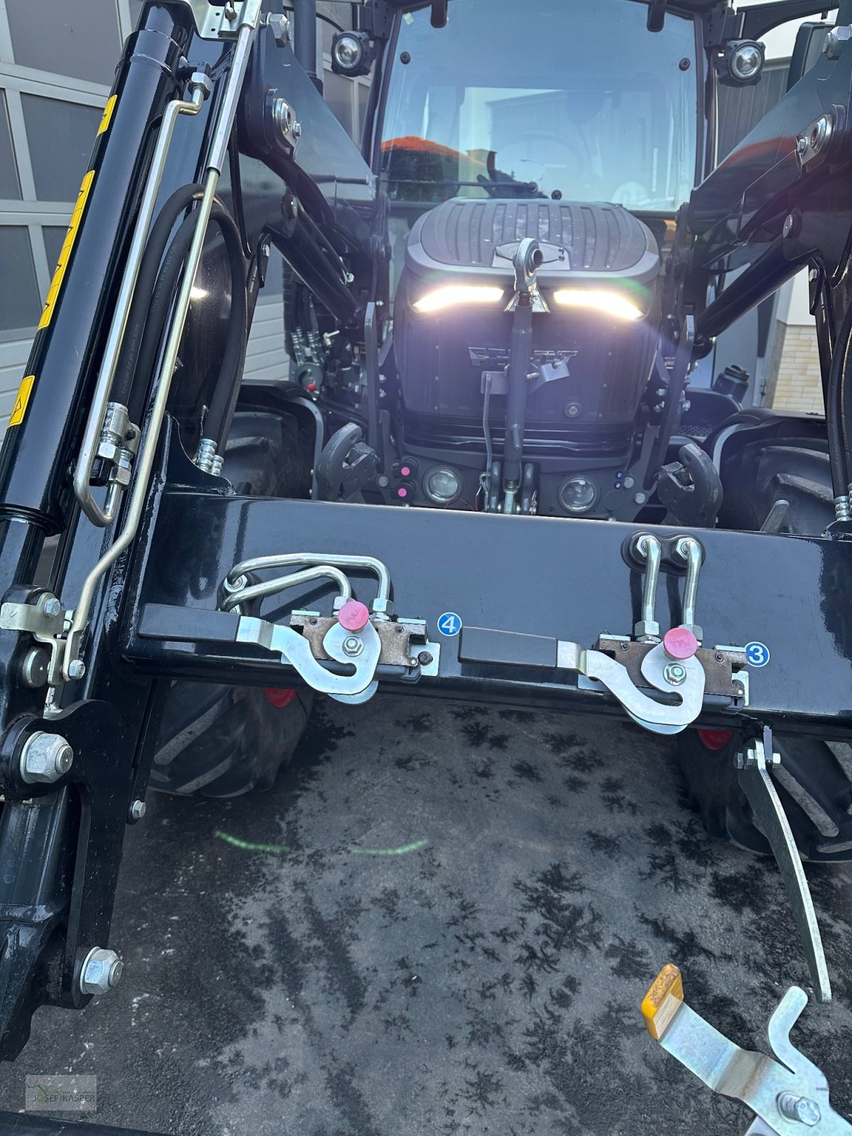 Traktor типа Fendt 211 S Vario Gen3 Profi Plus, Gebrauchtmaschine в Alitzheim (Фотография 11)