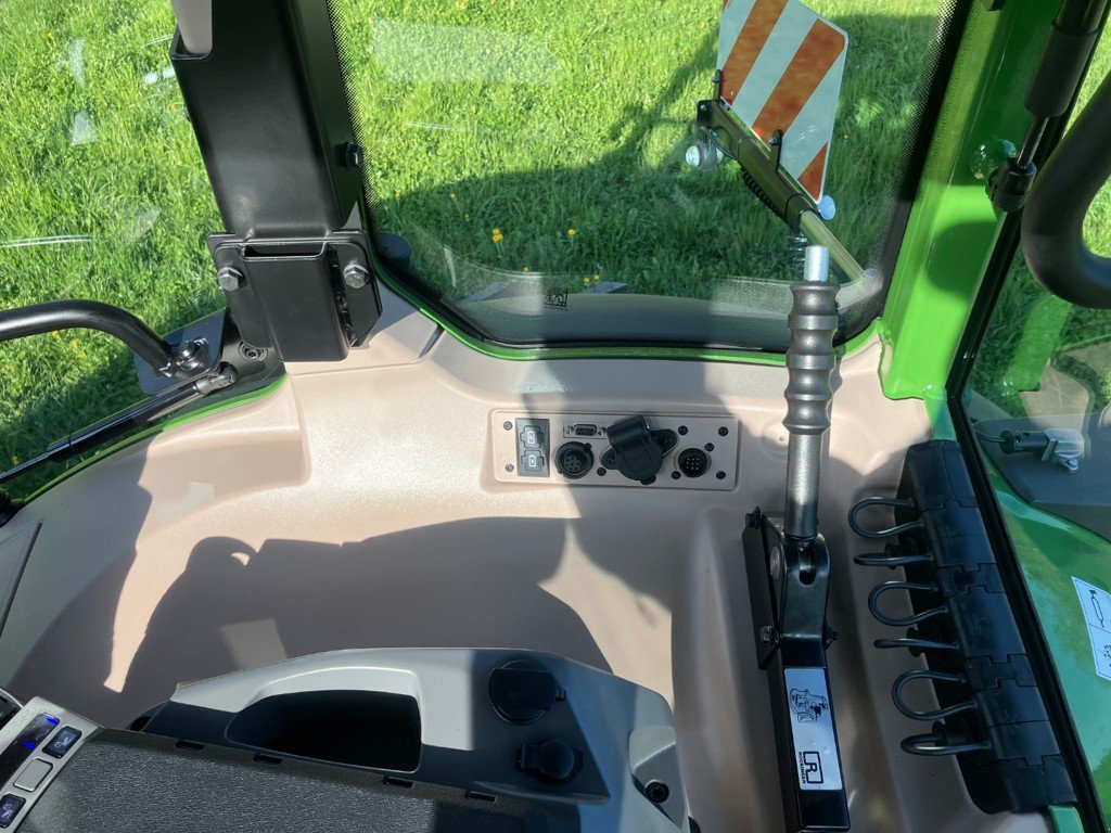Traktor tipa Fendt 211 S Vario Gen3, Neumaschine u Bubendorf (Slika 4)