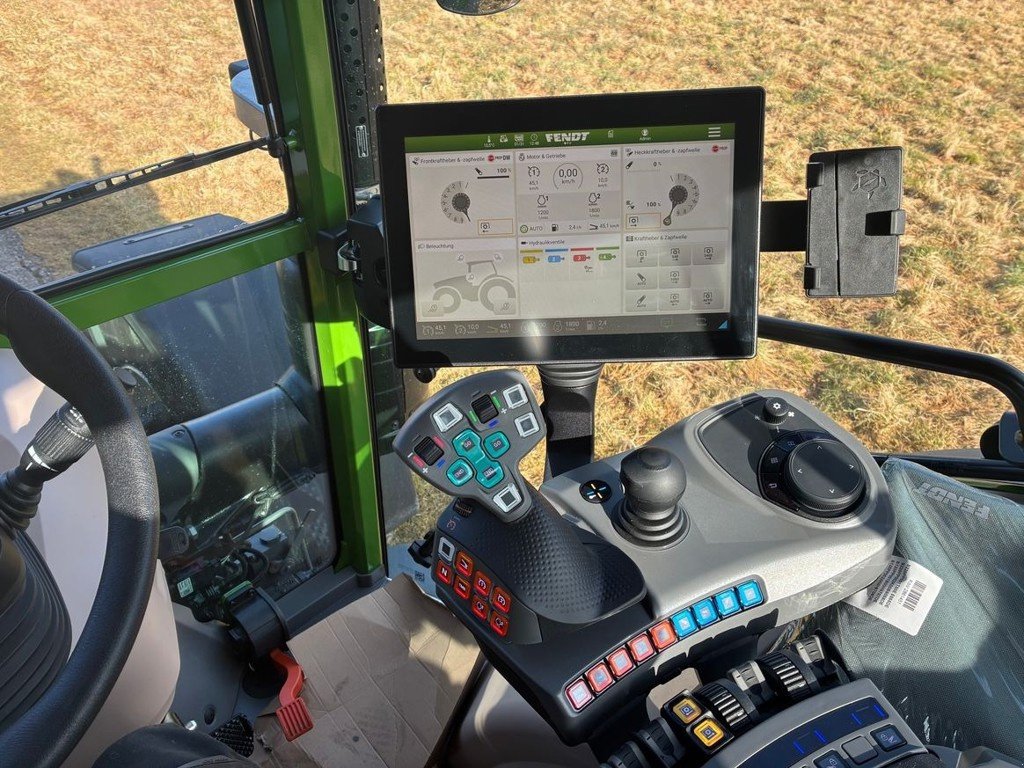 Traktor типа Fendt 211 S Vario Gen3, Neumaschine в Bubendorf (Фотография 3)