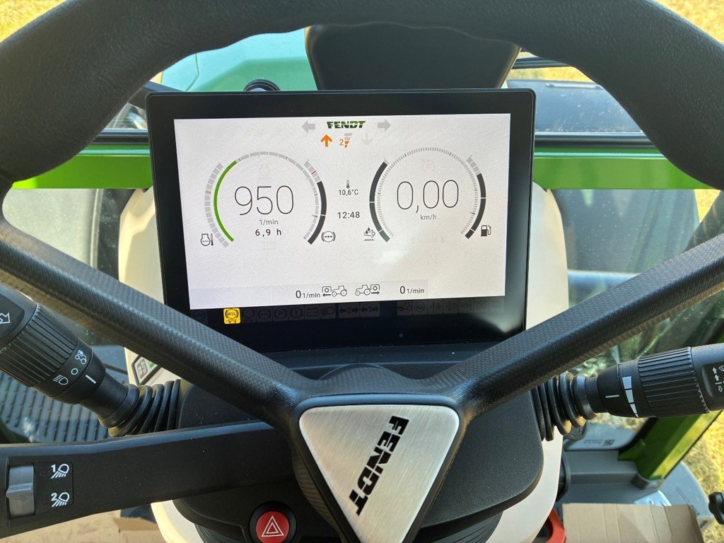 Traktor типа Fendt 211 S Vario Gen3, Neumaschine в Bubendorf (Фотография 4)