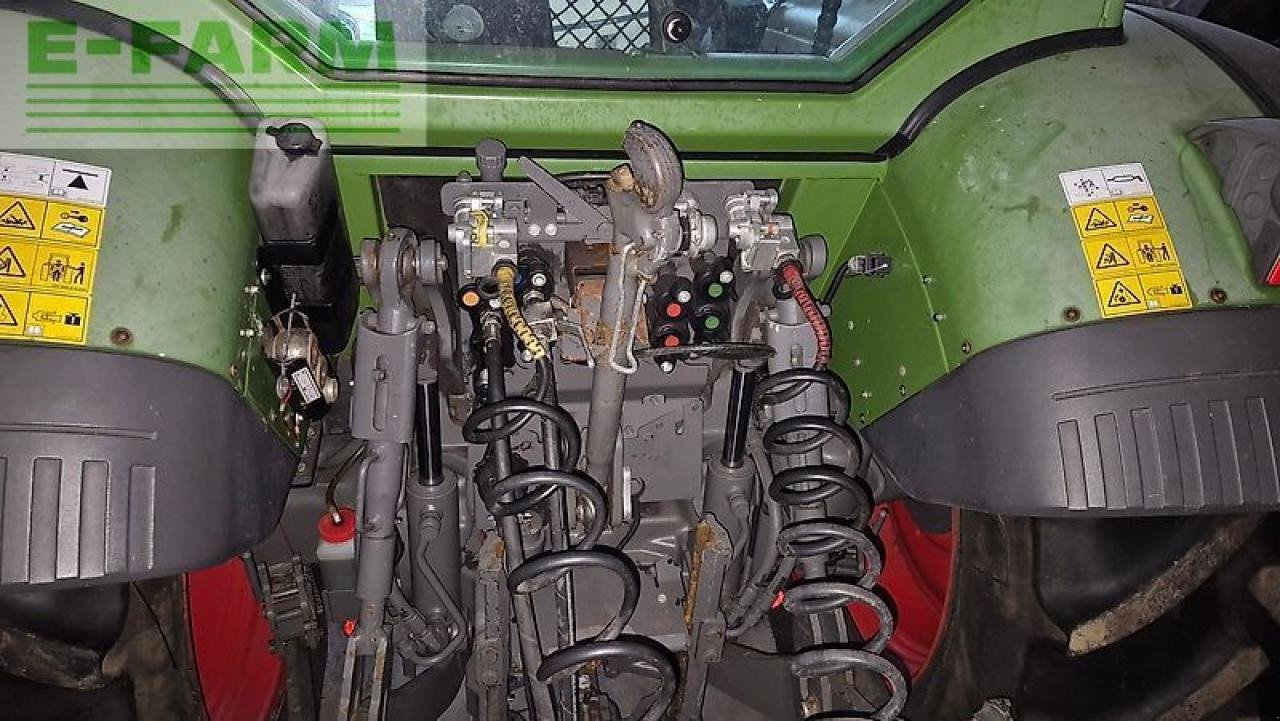 Traktor типа Fendt 211 s, Gebrauchtmaschine в gg VEGHEL (Фотография 8)