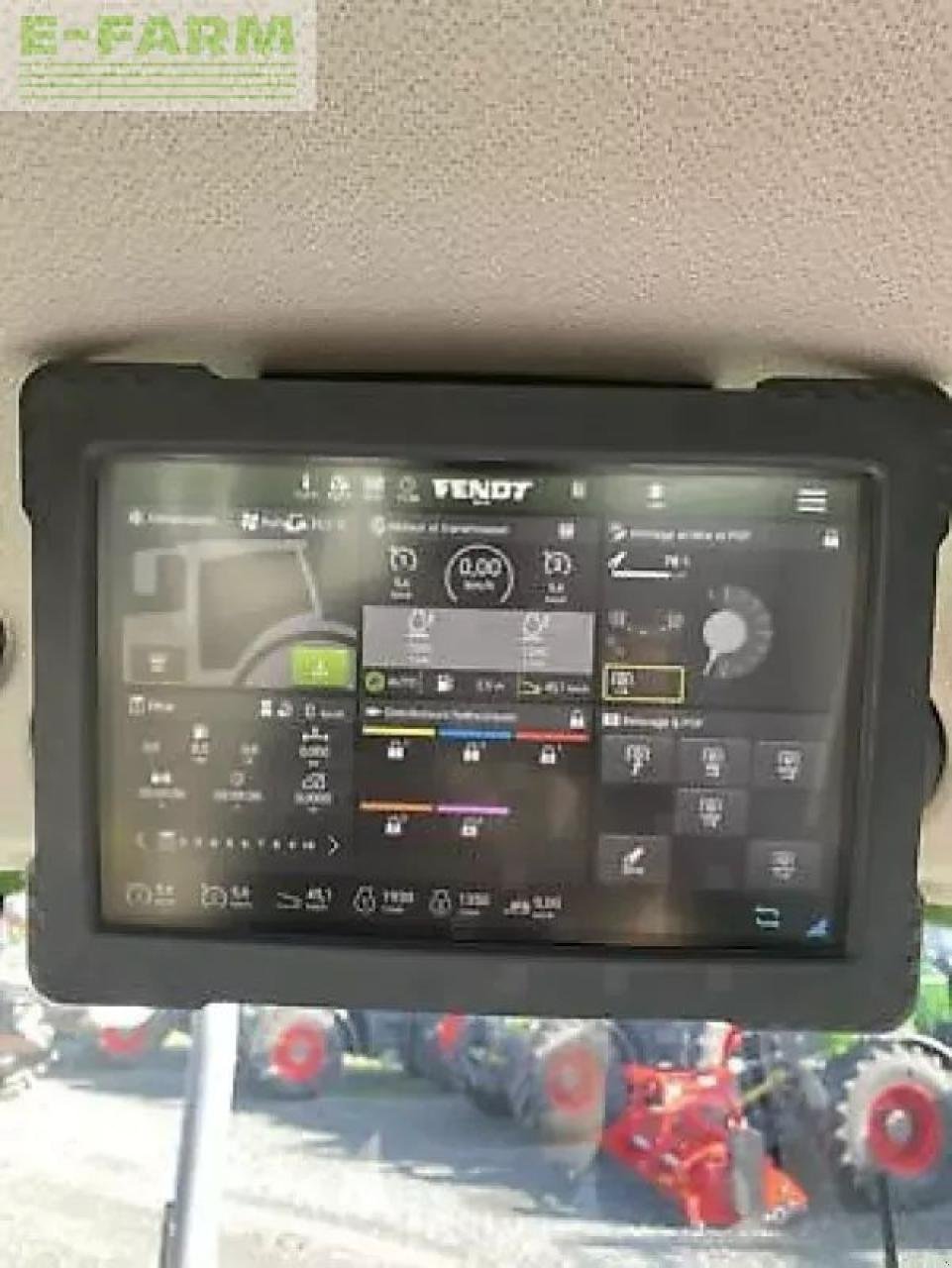 Traktor Türe ait Fendt 211 v, Gebrauchtmaschine içinde MONFERRAN (resim 5)