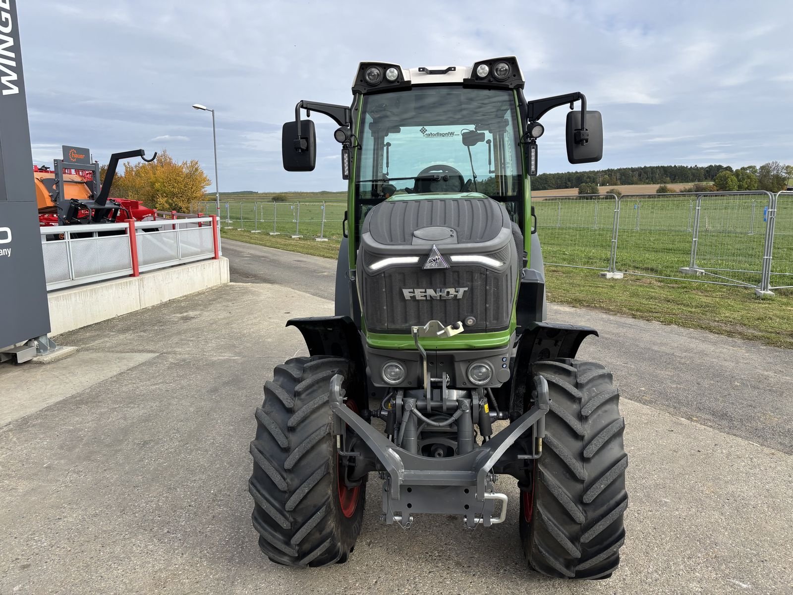 Traktor tipa Fendt 211 Vario F (Gen3), Vorführmaschine u Starrein (Slika 2)