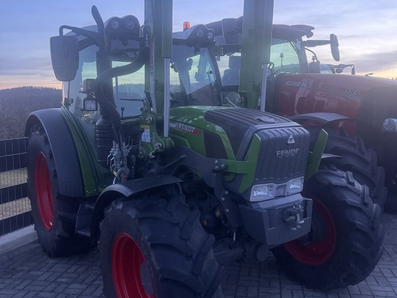 Traktor typu Fendt 211 Vario (Gen2), Gebrauchtmaschine v Traberg (Obrázok 1)