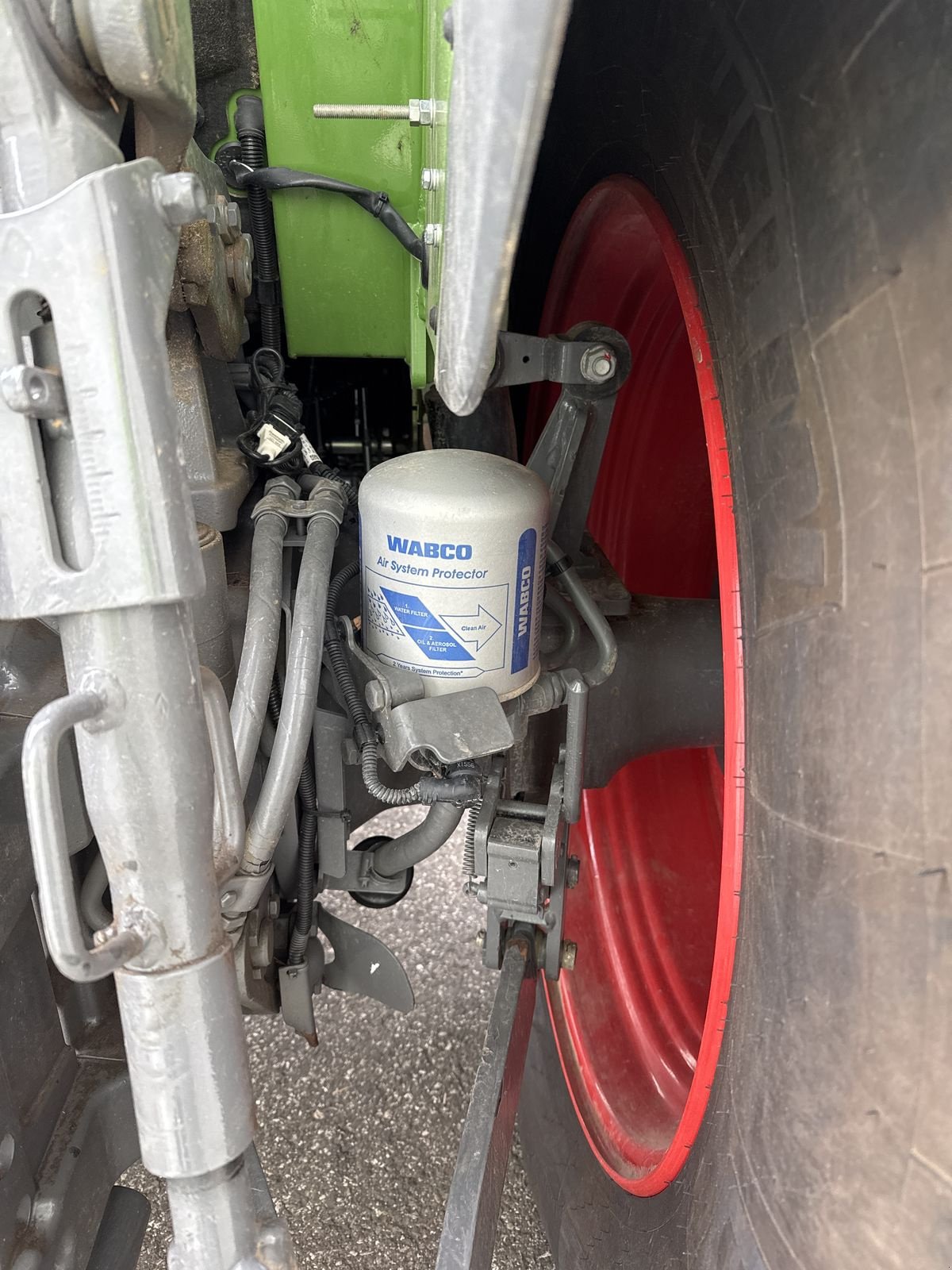 Traktor des Typs Fendt 211 Vario (Gen2), Gebrauchtmaschine in Traberg (Bild 8)