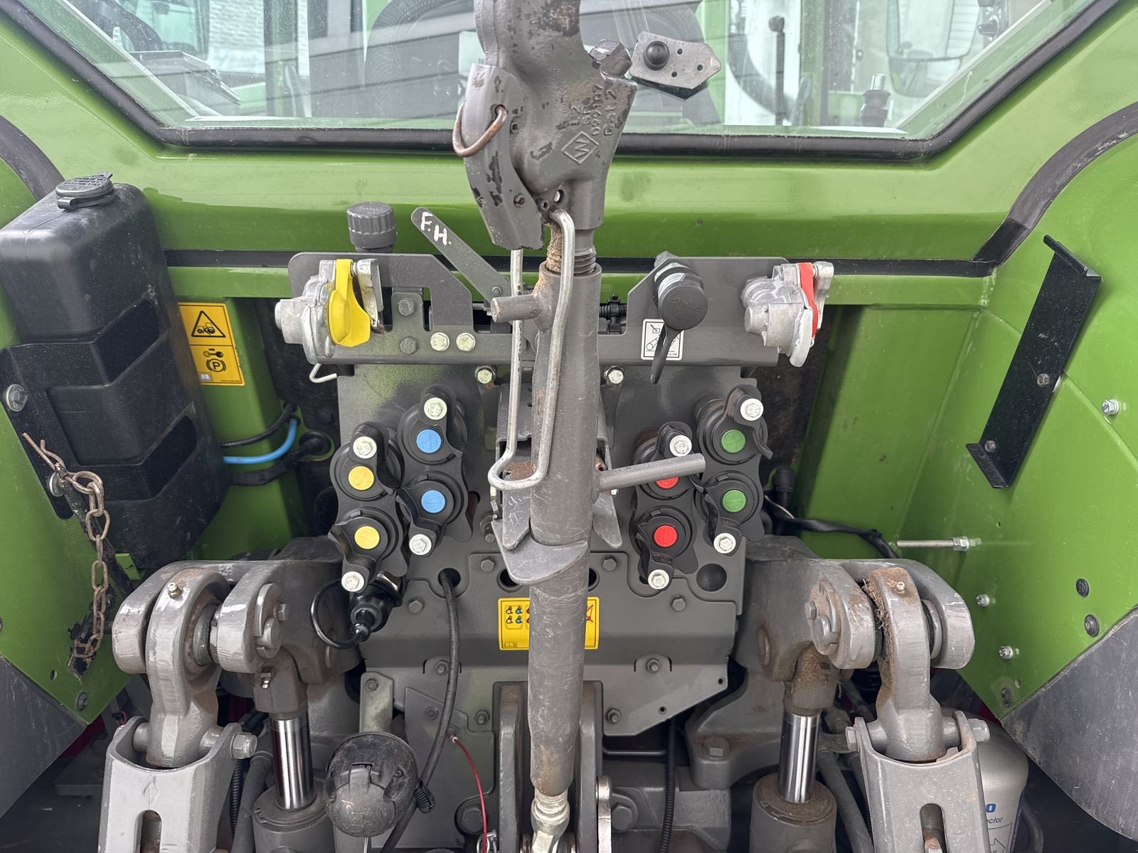 Traktor des Typs Fendt 211 Vario (Gen2), Gebrauchtmaschine in Traberg (Bild 5)