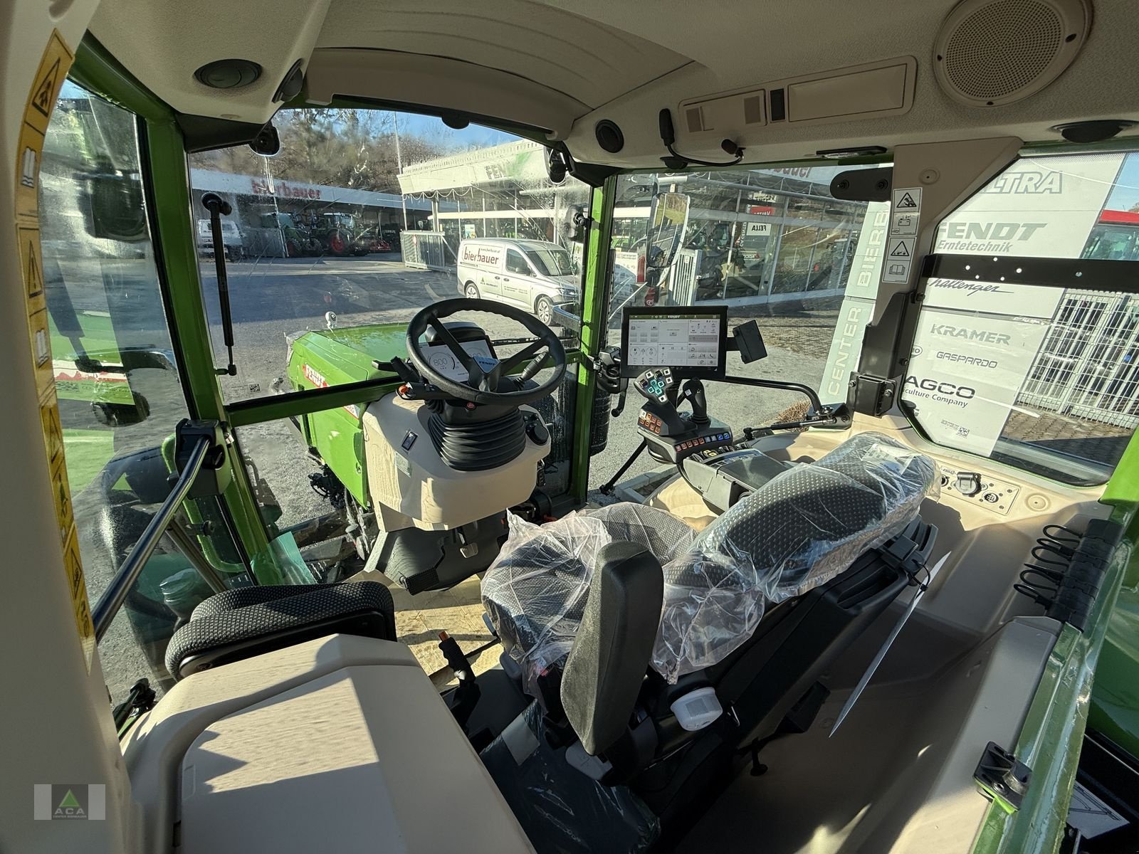 Traktor typu Fendt 211 Vario (Gen3), Neumaschine v Markt Hartmannsdorf (Obrázek 13)