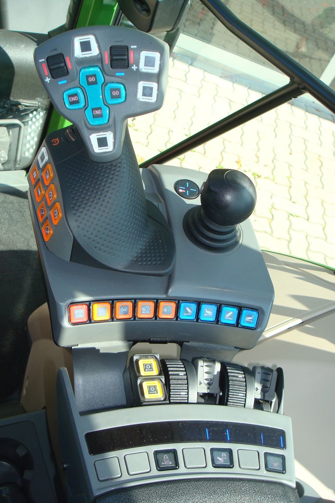 Traktor typu Fendt 211 Vario (Gen3), Gebrauchtmaschine v Judenburg (Obrázek 19)