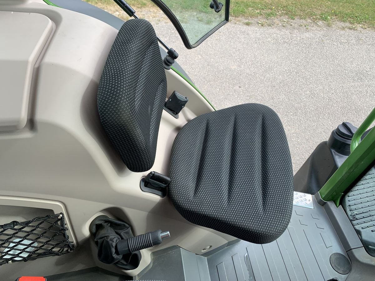 Traktor tipa Fendt 211 Vario (Gen3), Vorführmaschine u Starrein (Slika 14)
