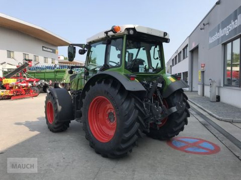 Traktor des Typs Fendt 211 Vario (Gen3), Neumaschine in Burgkirchen (Bild 3)