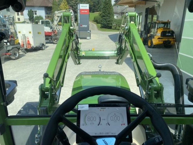 Traktor des Typs Fendt 211 Vario Gen3 mit Cargo 3X/65, Gebrauchtmaschine in Hürm (Bild 13)