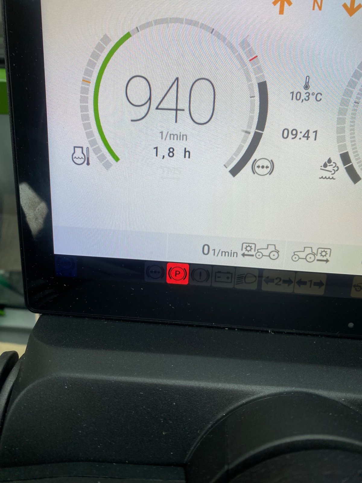 Traktor a típus Fendt 211 Vario Gen.3 Profi+ Setting 2 Profiplus, Gebrauchtmaschine ekkor: Weigendorf (Kép 5)