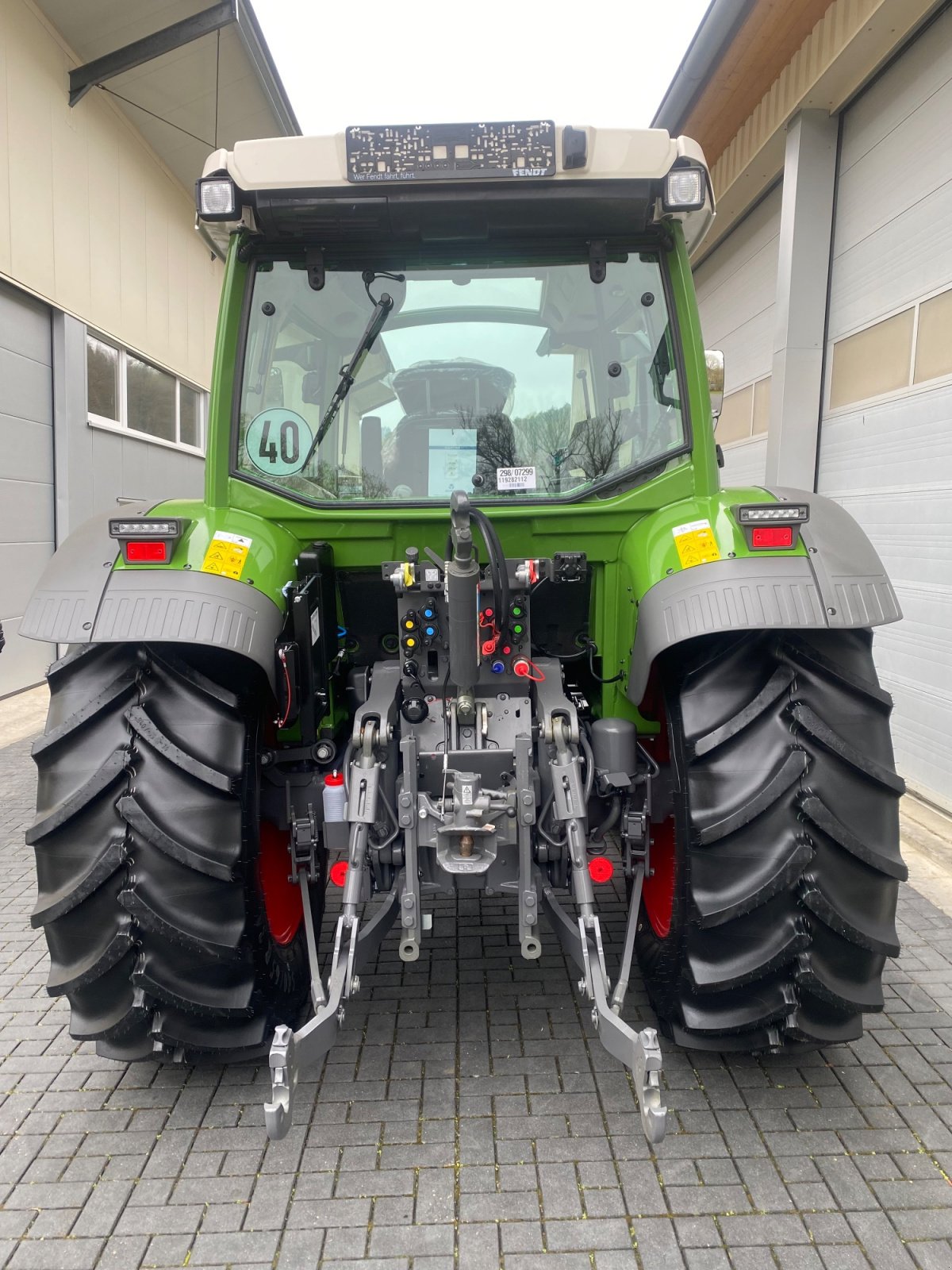 Traktor a típus Fendt 211 Vario Gen.3 Profi+ Setting 2 Profiplus, Gebrauchtmaschine ekkor: Weigendorf (Kép 7)