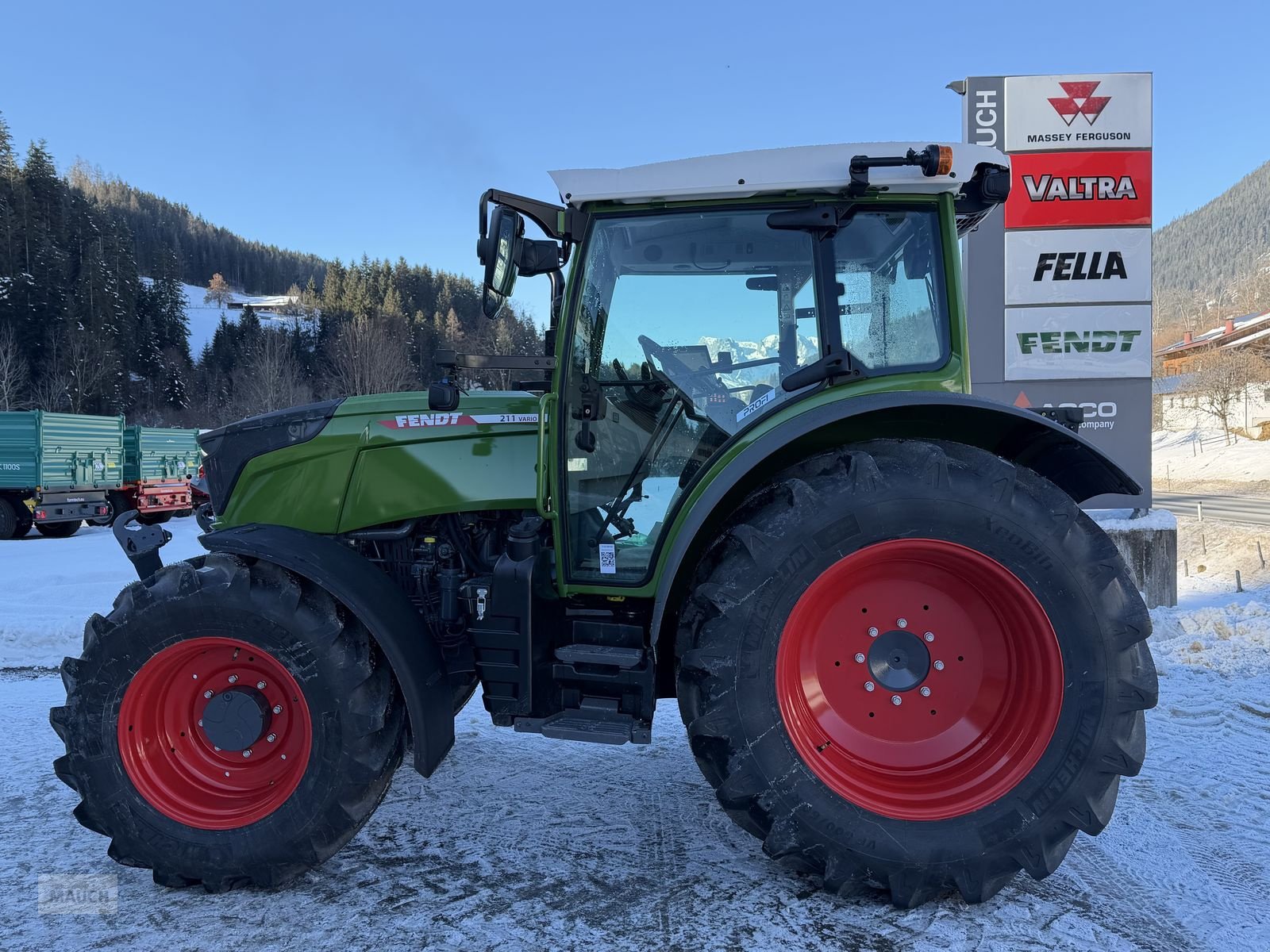 Traktor типа Fendt 211 Vario Gen3 Profi Setting 2, Neumaschine в Eben (Фотография 11)