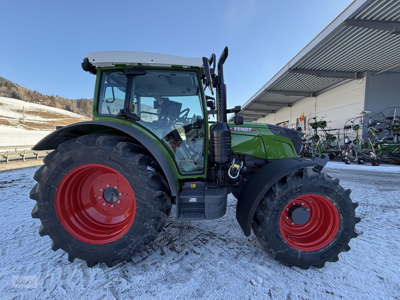 Traktor типа Fendt 211 Vario Gen3 Profi Setting 2, Neumaschine в Eben (Фотография 7)