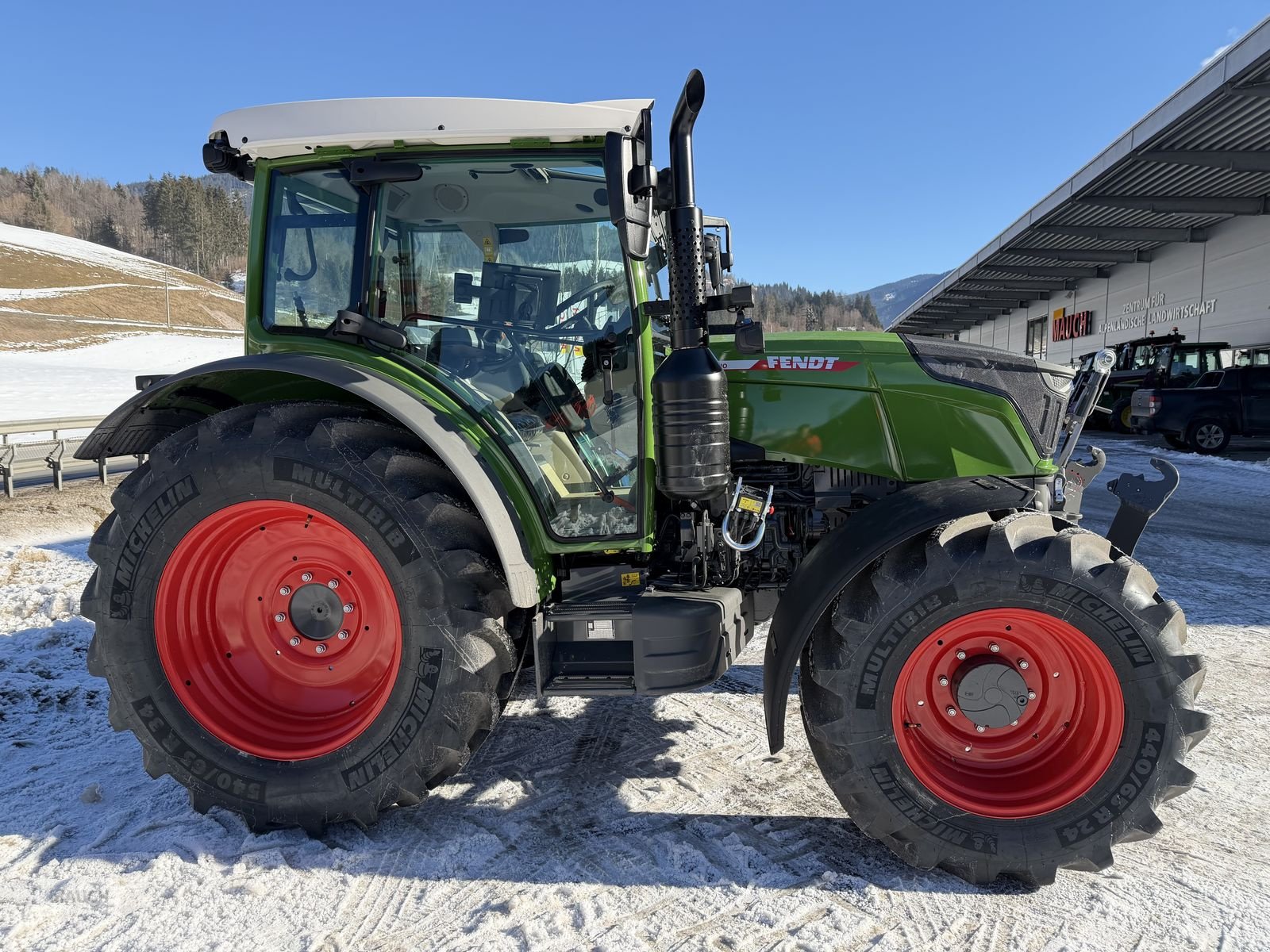 Traktor типа Fendt 211 Vario Gen3 Profi Setting 2, Vorführmaschine в Eben (Фотография 8)