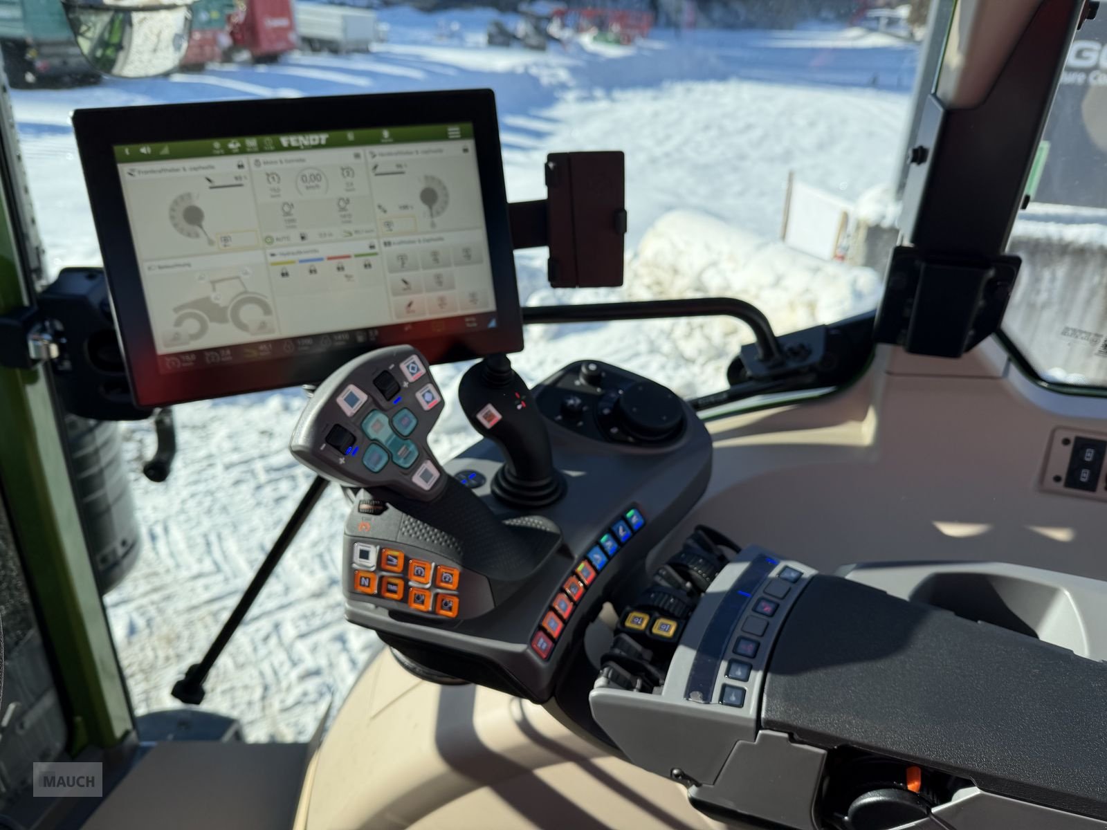 Traktor типа Fendt 211 Vario Gen3 Profi Setting 2, Vorführmaschine в Eben (Фотография 14)