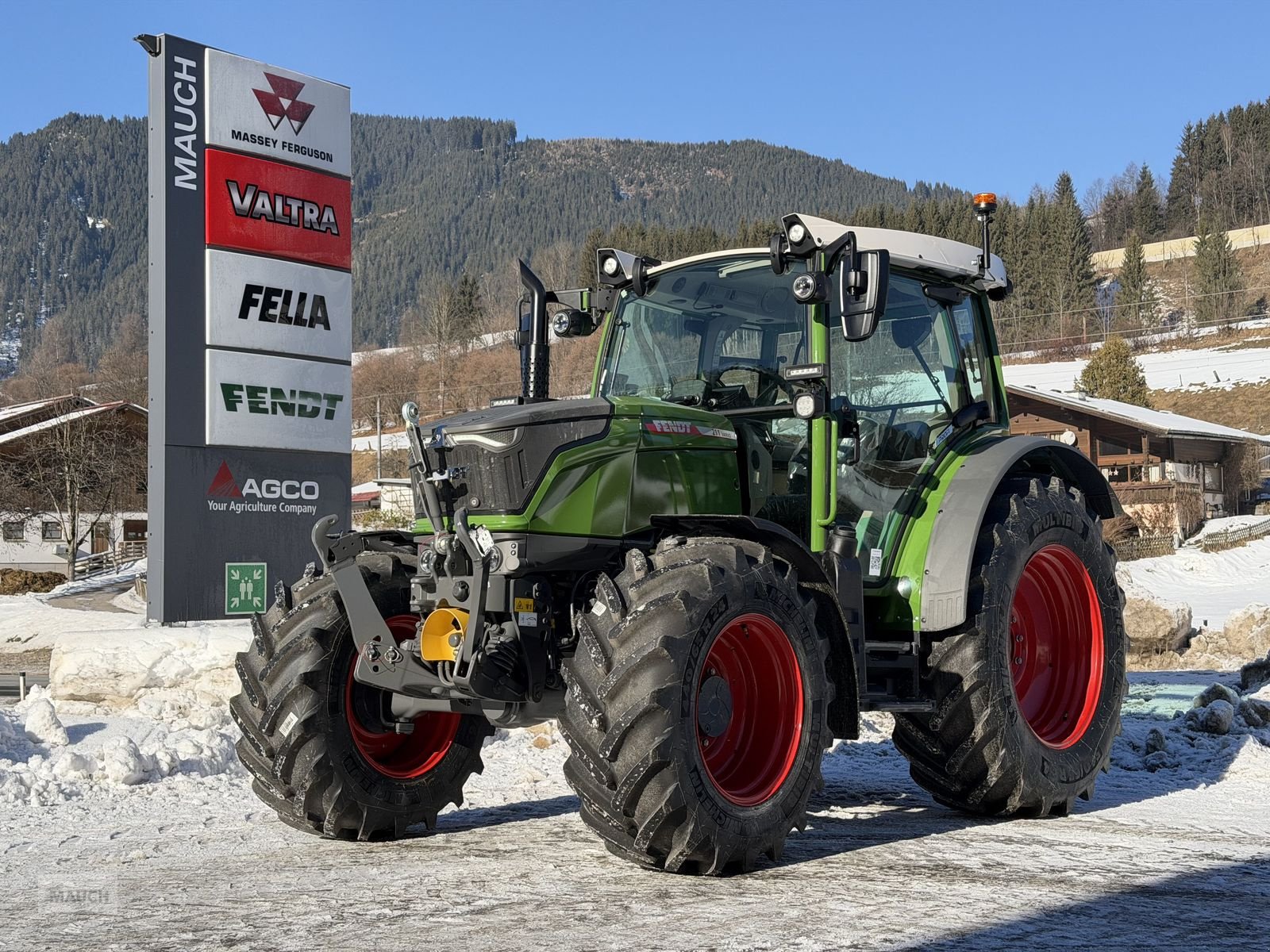 Traktor типа Fendt 211 Vario Gen3 Profi Setting 2, Vorführmaschine в Eben (Фотография 1)