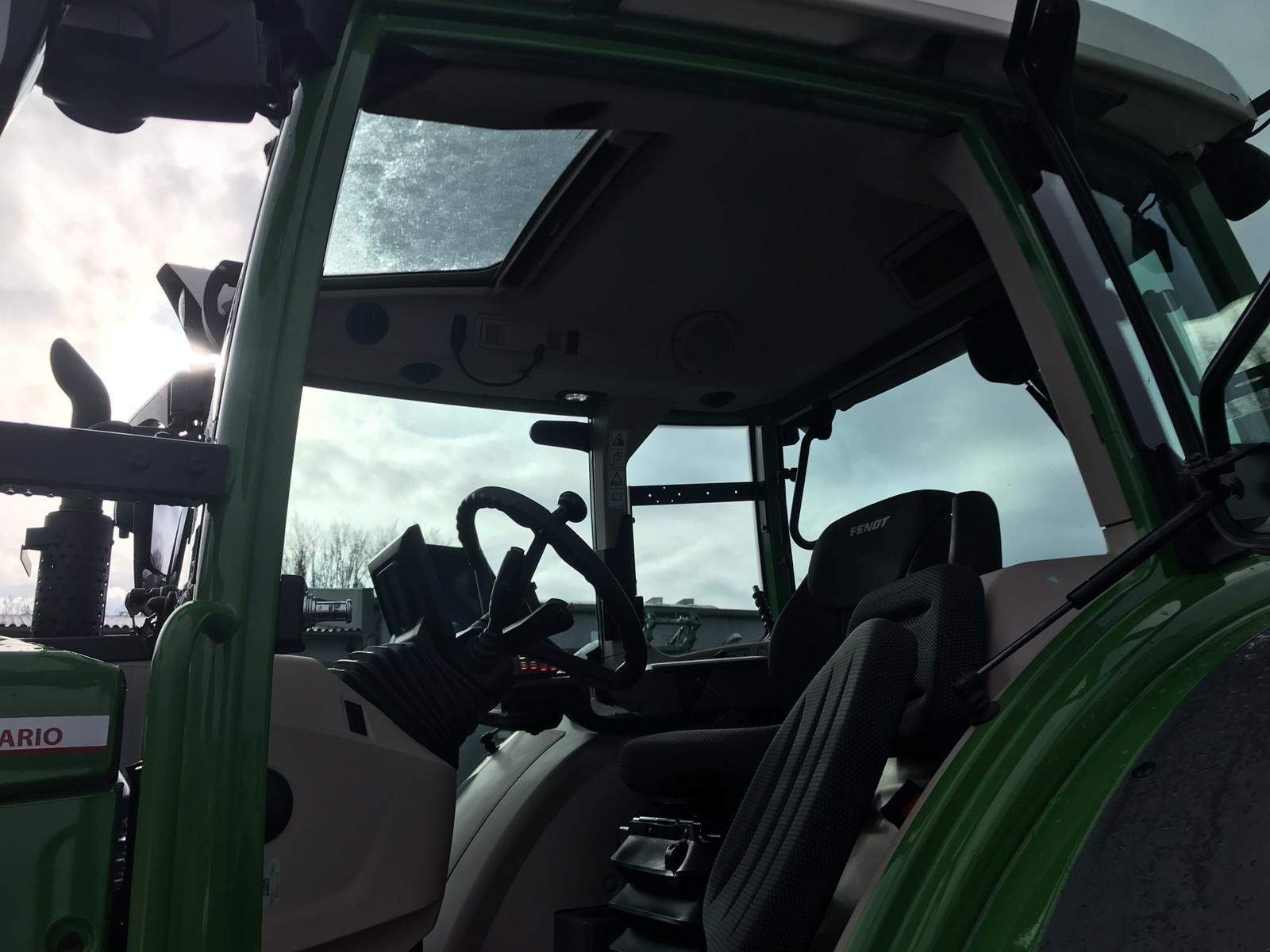 Traktor a típus Fendt 211 Vario Gen3 ProfiPlus, Gebrauchtmaschine ekkor: Husum (Kép 7)