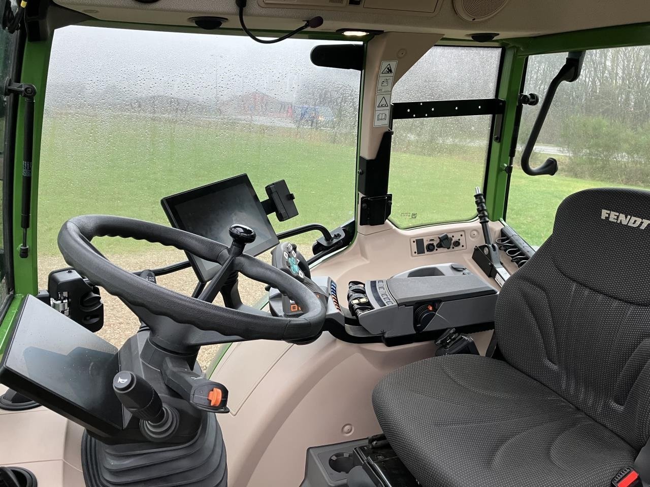 Traktor от тип Fendt 211 VARIO GEN3, Gebrauchtmaschine в Randers SV (Снимка 13)