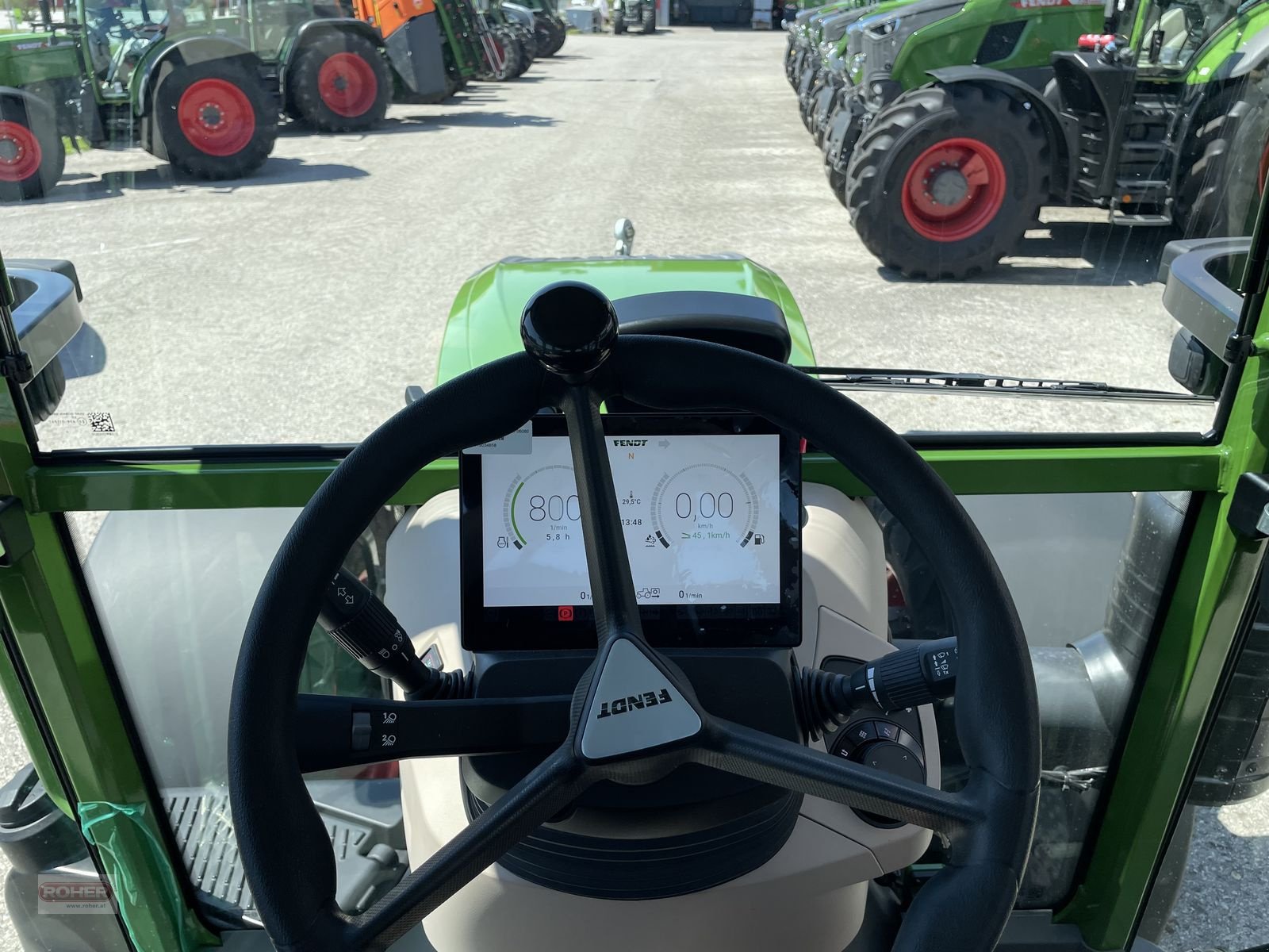 Traktor des Typs Fendt 211 Vario Power (Gen3), Neumaschine in Wieselburg Land (Bild 3)