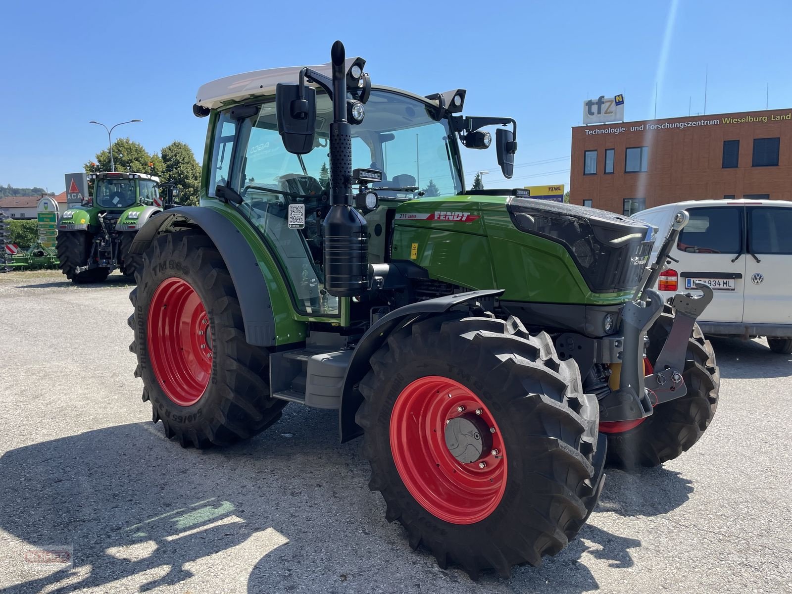 Traktor des Typs Fendt 211 Vario Power (Gen3), Neumaschine in Wieselburg Land (Bild 18)
