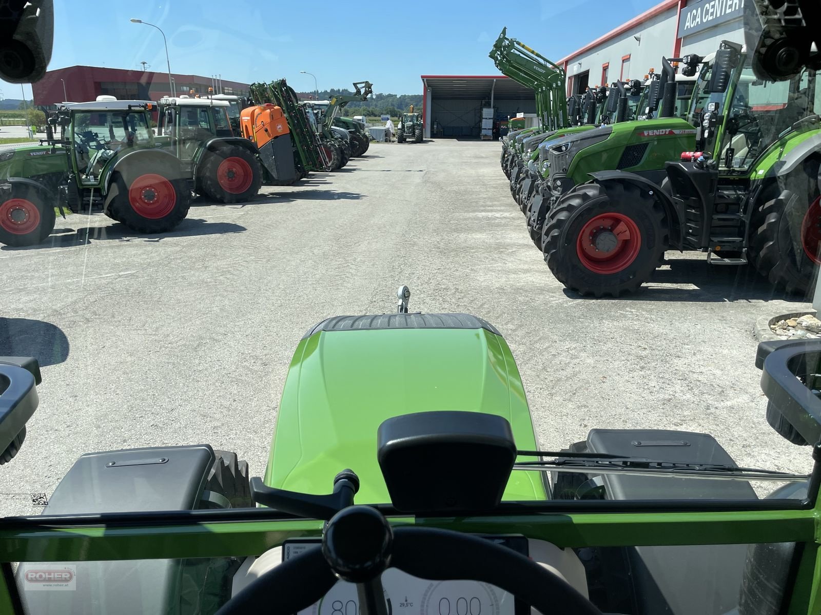 Traktor des Typs Fendt 211 Vario Power (Gen3), Neumaschine in Wieselburg Land (Bild 4)