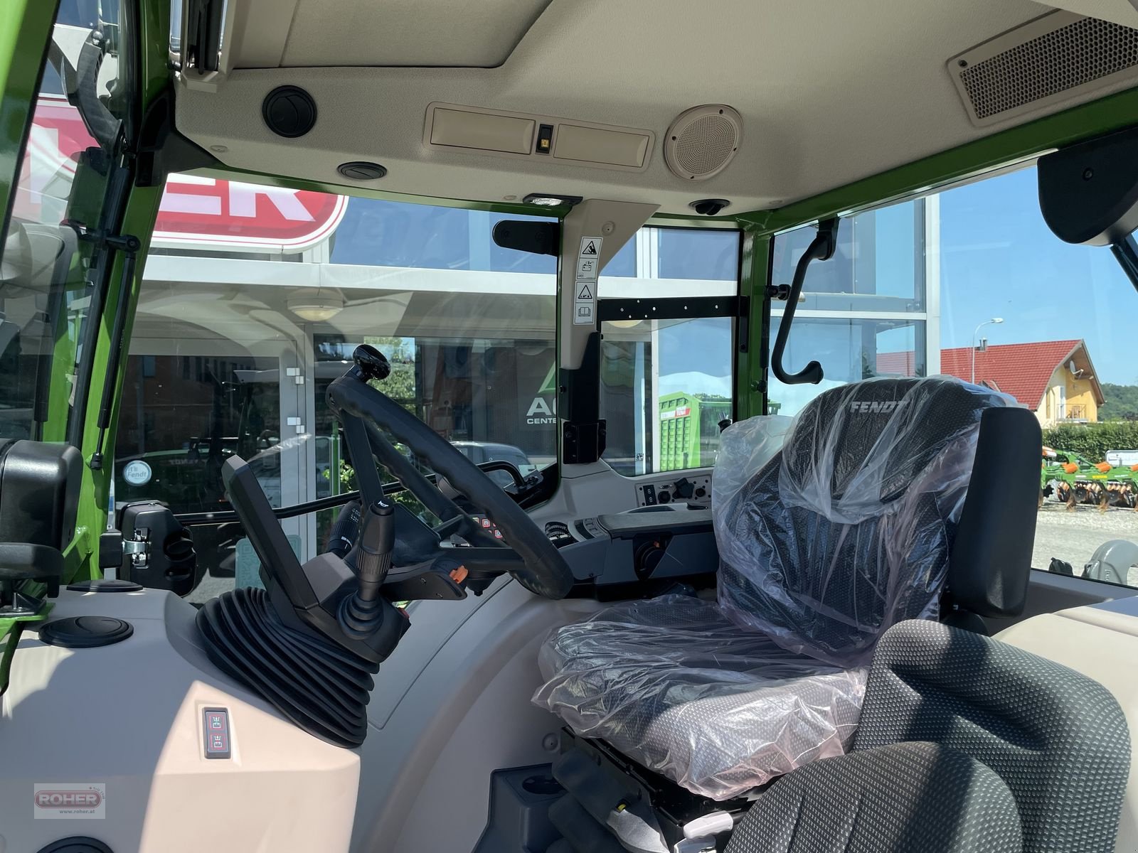 Traktor des Typs Fendt 211 Vario Power (Gen3), Neumaschine in Wieselburg Land (Bild 12)