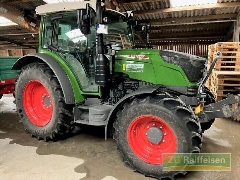 Traktor des Typs Fendt 211 Vario Power Setting 2, Gebrauchtmaschine in Bruchsal (Bild 1)