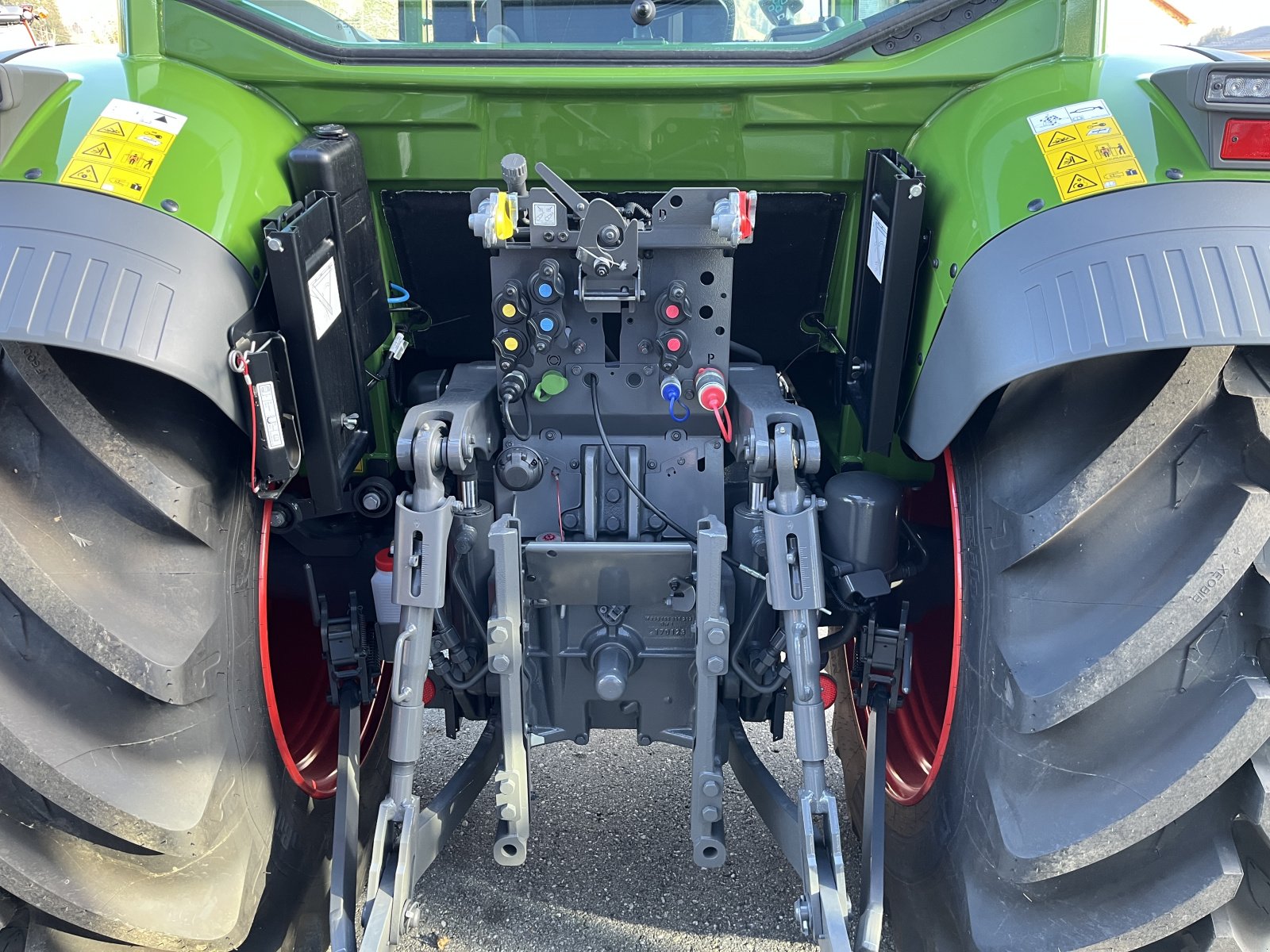 Traktor des Typs Fendt 211 Vario Power, Neumaschine in Frastanz (Bild 10)