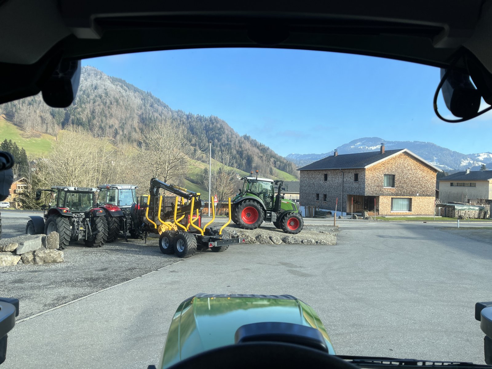 Traktor des Typs Fendt 211 Vario Power, Neumaschine in Frastanz (Bild 22)
