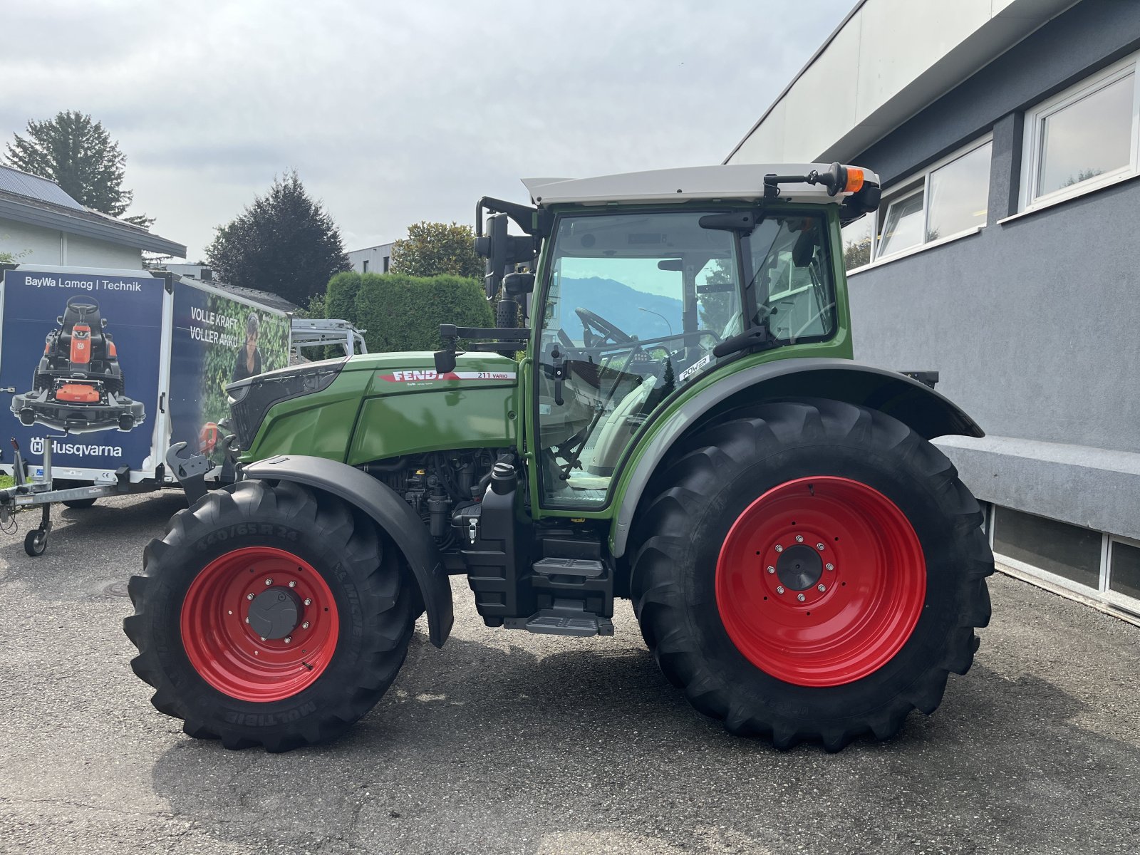 Traktor typu Fendt 211 Vario Power, Gebrauchtmaschine v Frastanz (Obrázek 12)