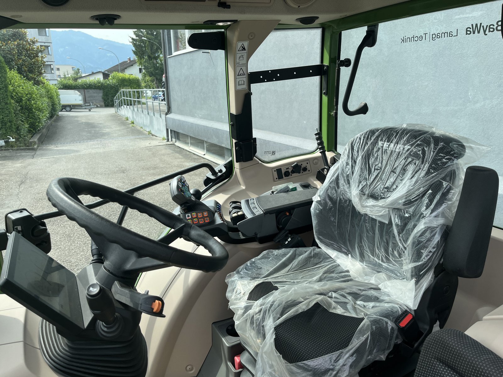 Traktor typu Fendt 211 Vario Power, Gebrauchtmaschine v Frastanz (Obrázek 14)