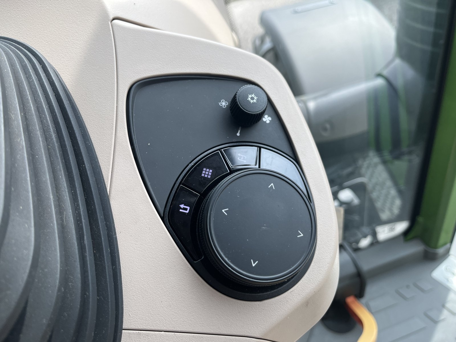 Traktor typu Fendt 211 Vario Power, Gebrauchtmaschine v Frastanz (Obrázek 20)