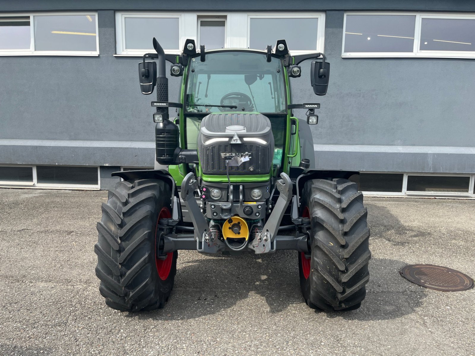 Traktor типа Fendt 211 Vario Power, Gebrauchtmaschine в Frastanz (Фотография 3)