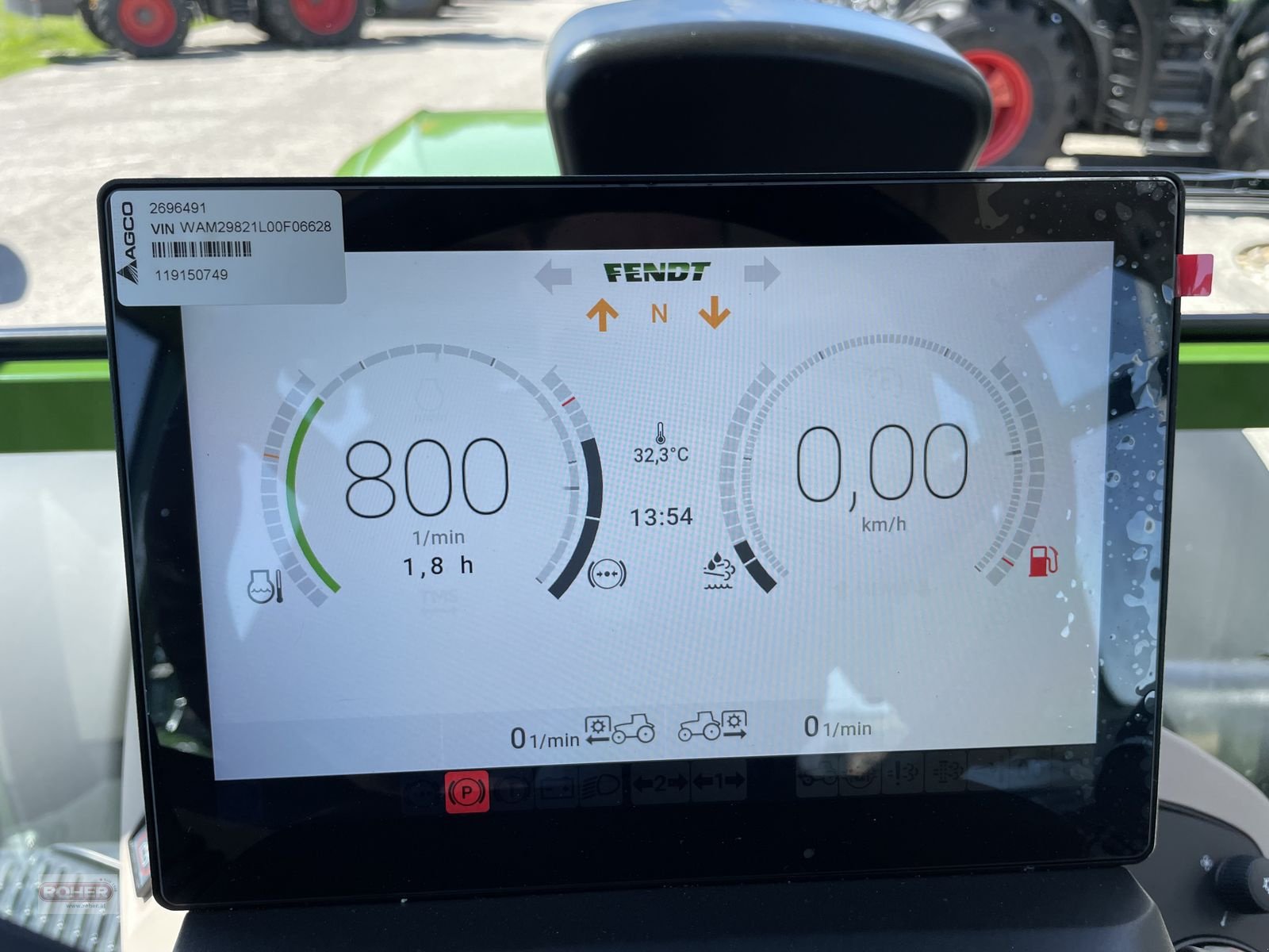 Traktor des Typs Fendt 211 Vario Profi+ (Gen3), Neumaschine in Wieselburg Land (Bild 2)