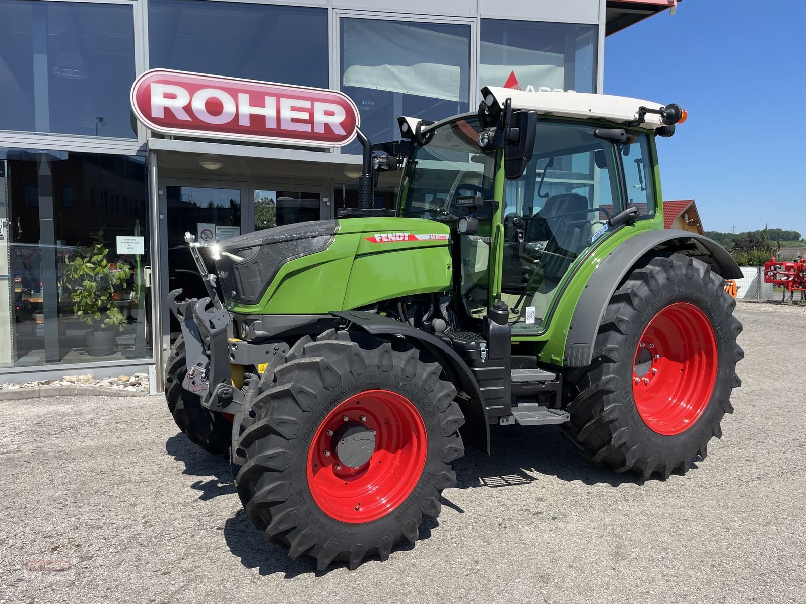 Traktor des Typs Fendt 211 Vario Profi+ (Gen3), Neumaschine in Wieselburg Land (Bild 1)