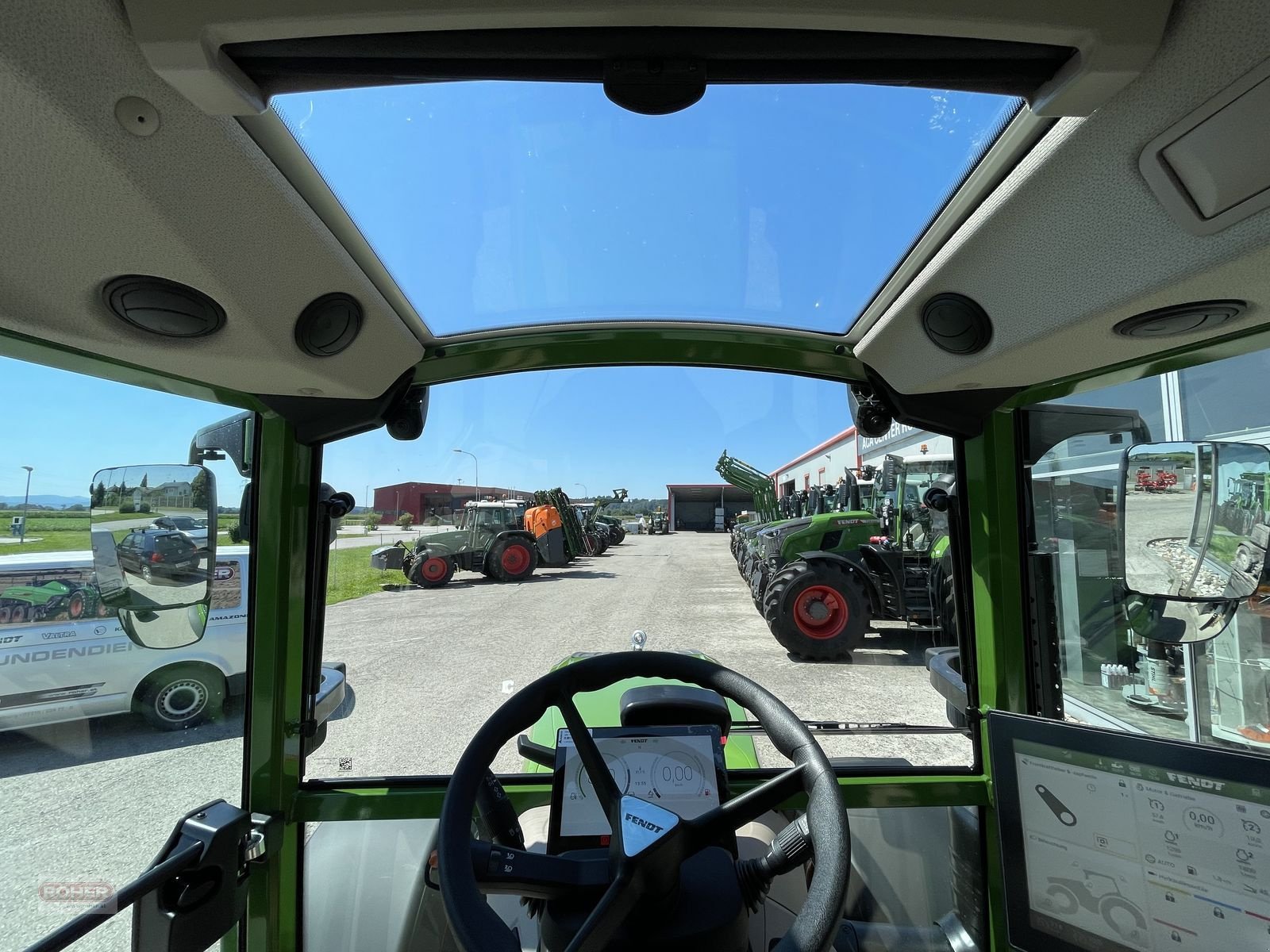 Traktor des Typs Fendt 211 Vario Profi+ (Gen3), Neumaschine in Wieselburg Land (Bild 14)