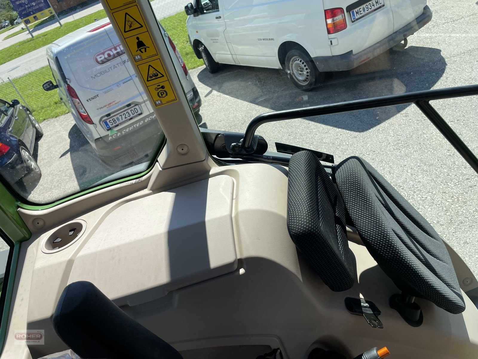 Traktor des Typs Fendt 211 Vario Profi+ (Gen3), Neumaschine in Wieselburg Land (Bild 13)