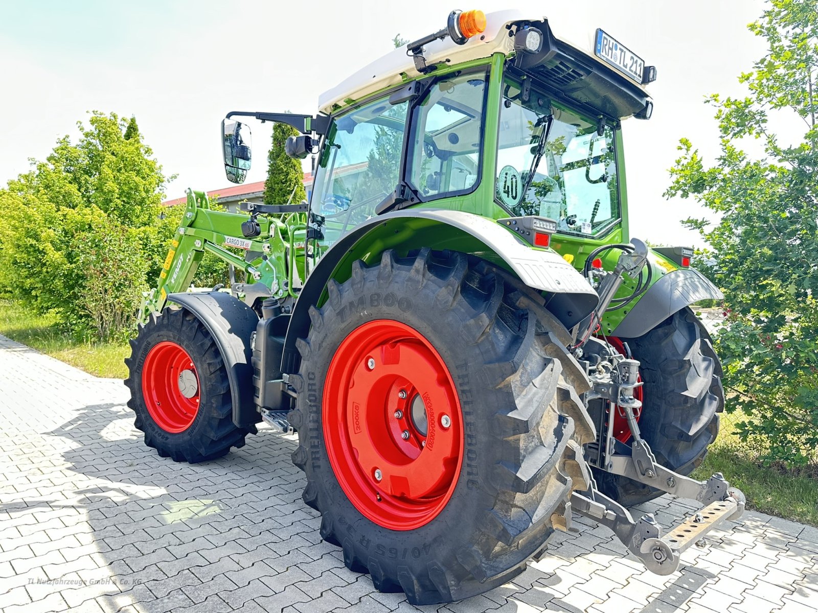 Traktor типа Fendt 211 Vario Profi, Gebrauchtmaschine в Röttenbach (Фотография 3)