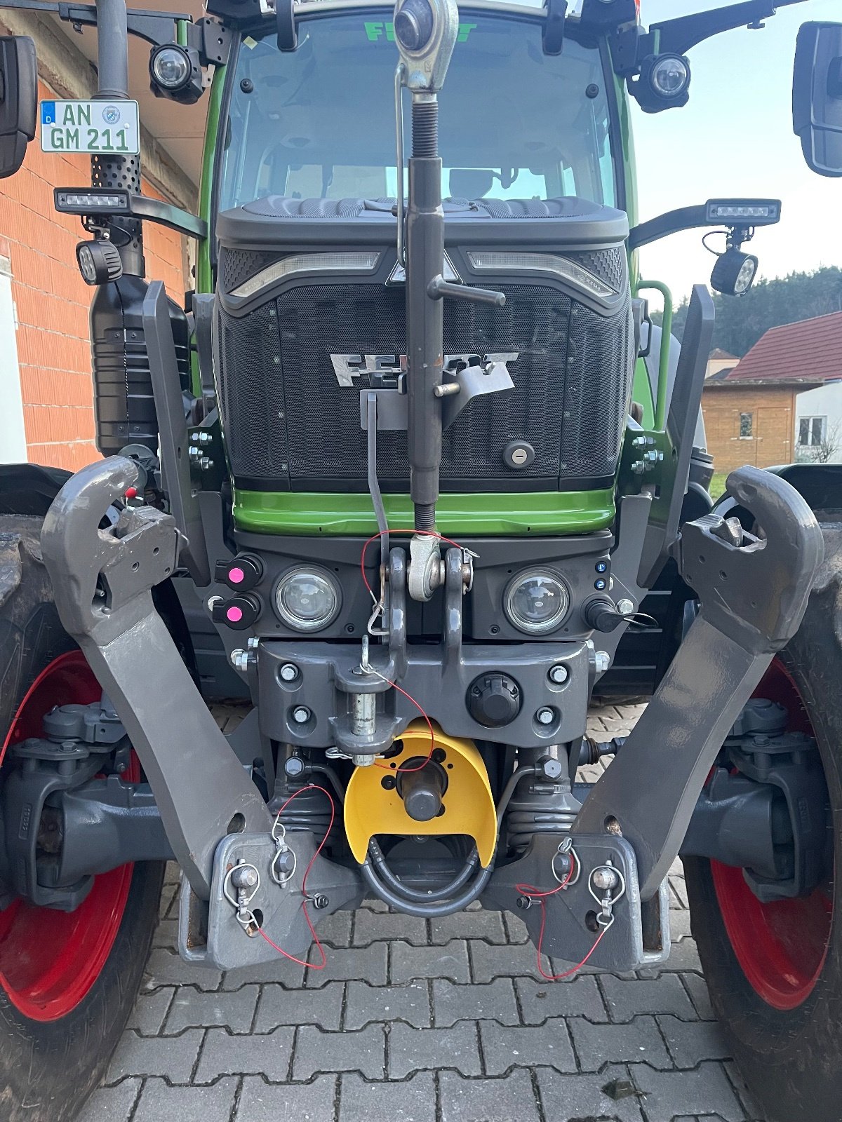Traktor typu Fendt 211 Vario ProfiPlus, Gebrauchtmaschine v Windsbach (Obrázek 9)