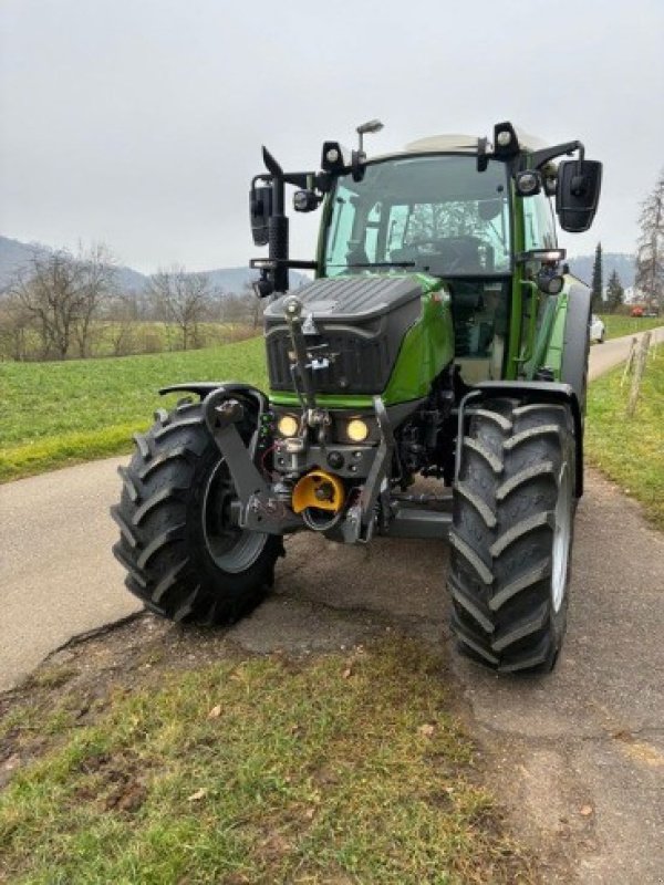 Traktor del tipo Fendt 211 Vario S3, Neumaschine In Bubendorf (Immagine 3)