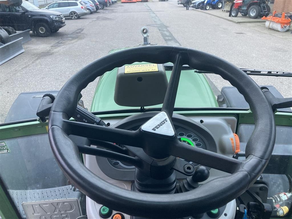 Traktor του τύπου Fendt 211 Vario TMS, Gebrauchtmaschine σε Roskilde (Φωτογραφία 15)