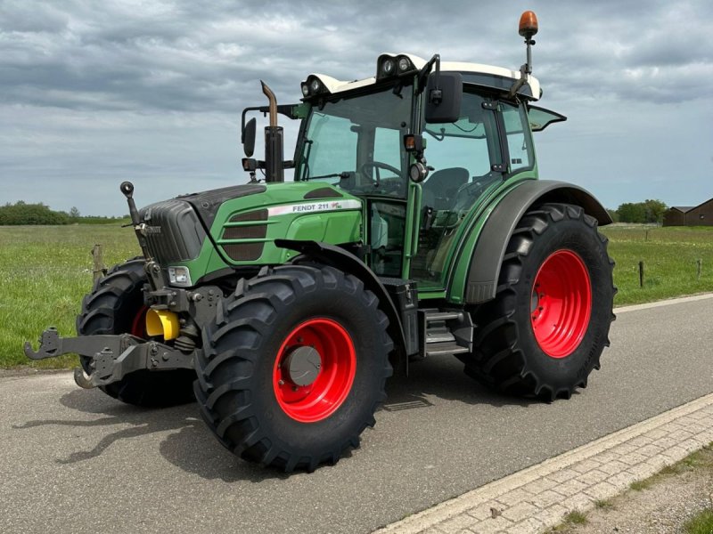 Traktor des Typs Fendt 211 Vario TMS, Gebrauchtmaschine in zwolle