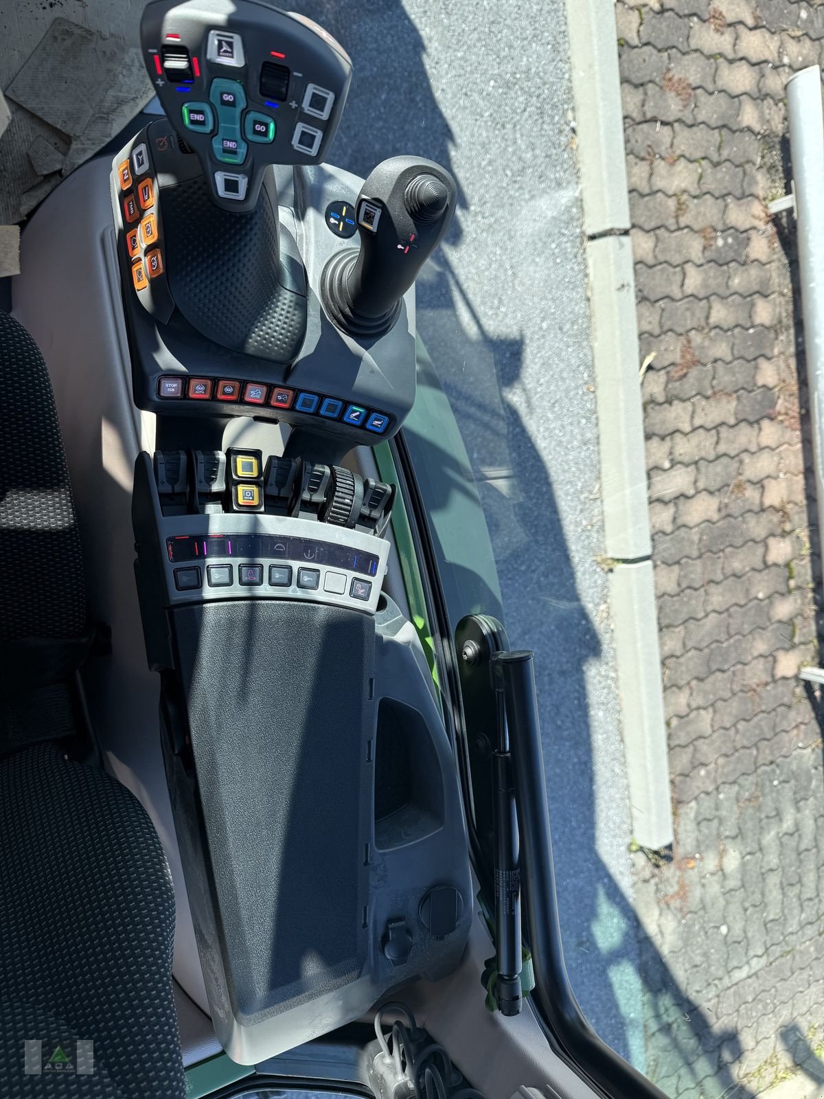 Traktor typu Fendt 211 Vario V (Gen3), Neumaschine v Markt Hartmannsdorf (Obrázek 12)