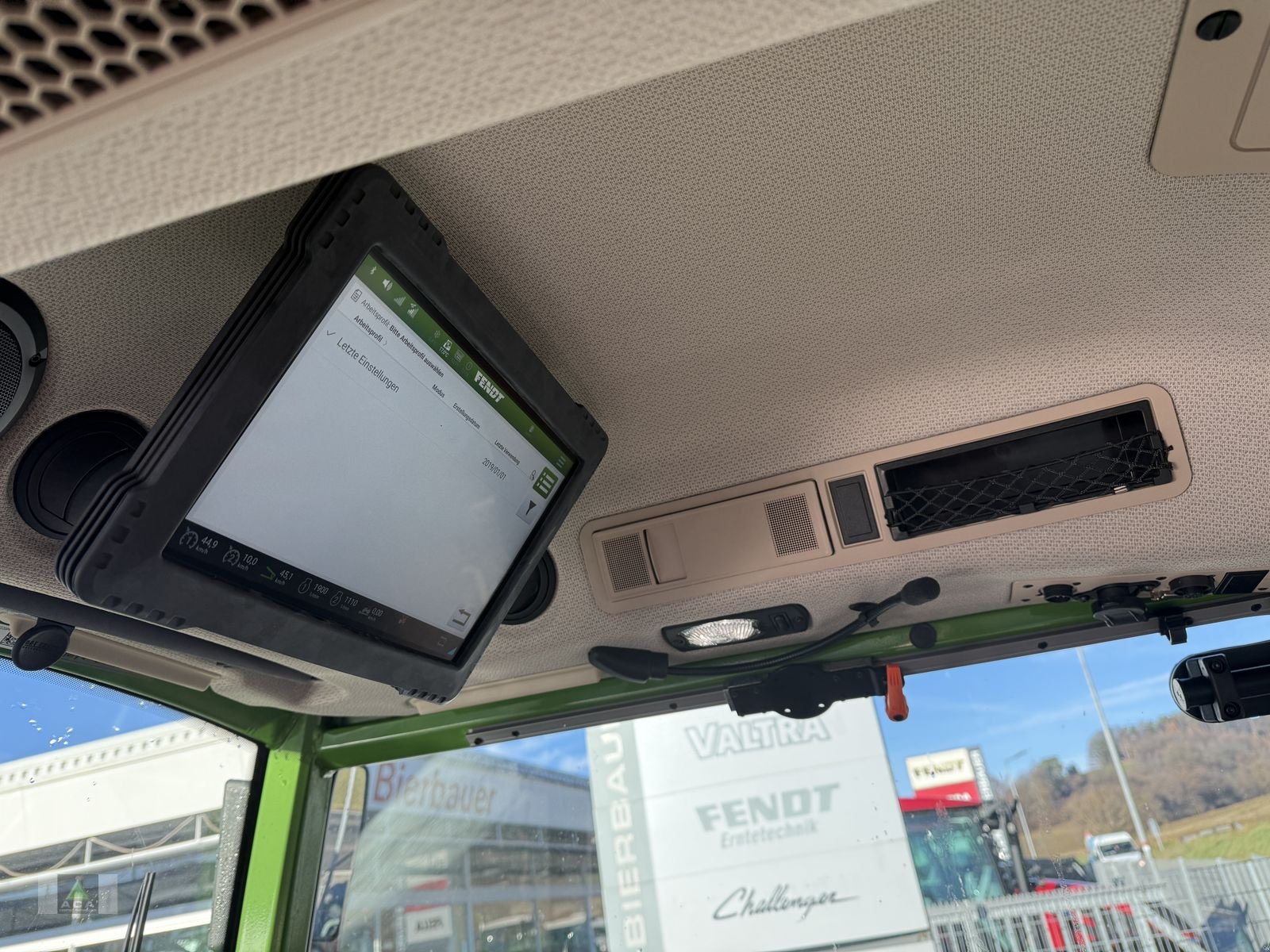 Traktor typu Fendt 211 Vario V (Gen3), Neumaschine v Markt Hartmannsdorf (Obrázek 12)